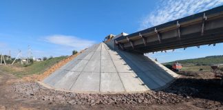 Podul peste râul Răuțel este reparat în proporție de 75%. Lucrările se apropie de etapa finală
