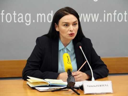 Victoria Furtună: „Vrem economie reală, nu trai pe credite”