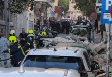 Explozie puternică în centrul Atenei: O clădire s-a prăbușit, trei persoane au fost rănite
