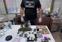 Un bărbat ar fi adus droguri angro prin Telegram și le-ar fi distribuit în Chișinău. Ce au găsit polițiștii