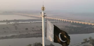 Explozie devastatoare la o moschee din nord-vestul Pakistanului: 16 persoane au fost ucise