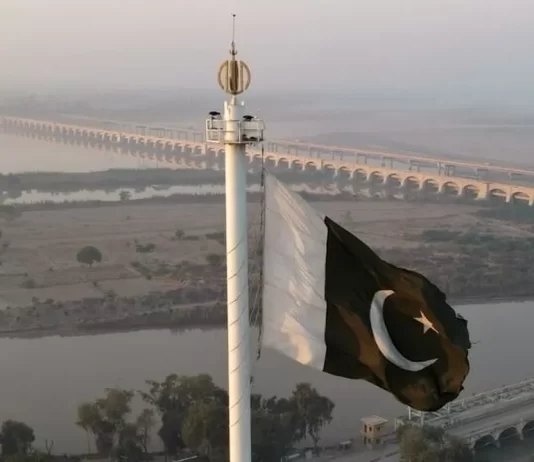 Explozie devastatoare la o moschee din nord-vestul Pakistanului: 16 persoane au fost ucise