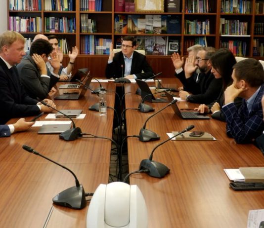Berlinschii: „Oamenii au dreptul să știe cum votează deputații” — amendamentul pentru Glodeni, respins