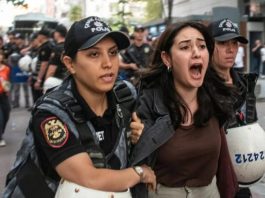 Turcia lansează o nouă operațiune împotriva grupurilor LGBTQ+. Poliția a folosit gaze lacrimogene la proteste