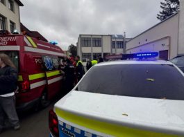 Violență într-un liceu din România: Un elev a ajuns la spital după ce ar fi fost atacat cu o macetă
