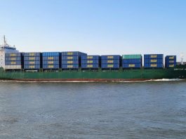 Alertă în Marea Neagră după scufundarea unei nave portcontainer. Navele, îndemnate să navigheze cu prudență