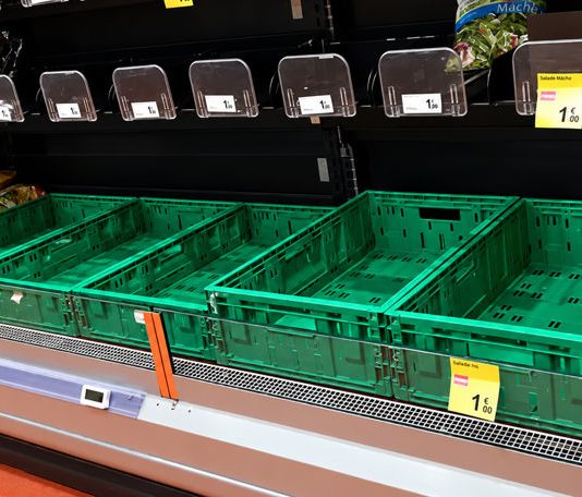 Italia se confruntă cu probleme de aprovizionare după blocarea drumurilor și centrelor logistice