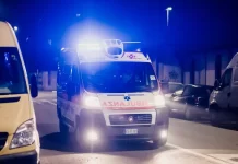 Un român de 39 de ani a murit în Italia după ce s-a izbit cu scuterul de un zid