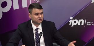 Sate lăsate fără primării și oameni fără locuri de muncă? Alexandr Berlinschii critică reforma administrativă!