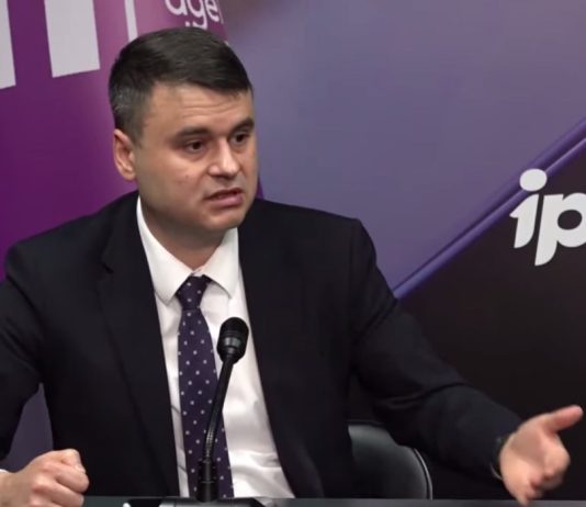 Sate lăsate fără primării și oameni fără locuri de muncă? Alexandr Berlinschii critică reforma administrativă!