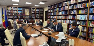 Vot rușinos în Comisie: PAS blochează scutirile pentru colete și bagaje propuse de Partidul Nostru